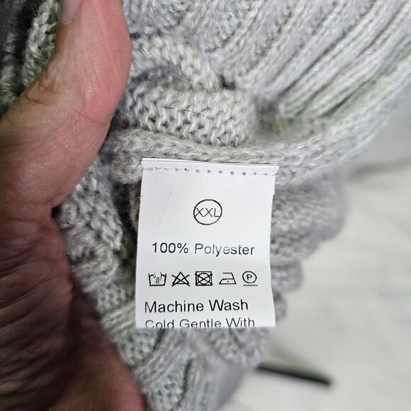 **SOLD** Gray Cat Crewneck Sweater Size XXL - Picture 7 of 9